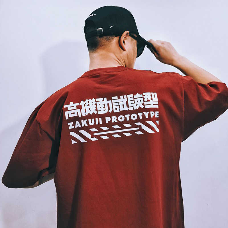 T-shirt en pur coton avec prototype de l'anime Mobile Suit Gundam Zaku II