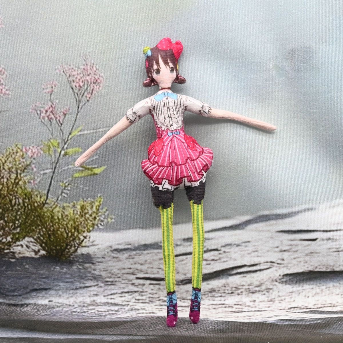 6-in-1 Girls Band Cry Noodle Plush