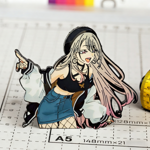 Broche en métal Genshin Furina