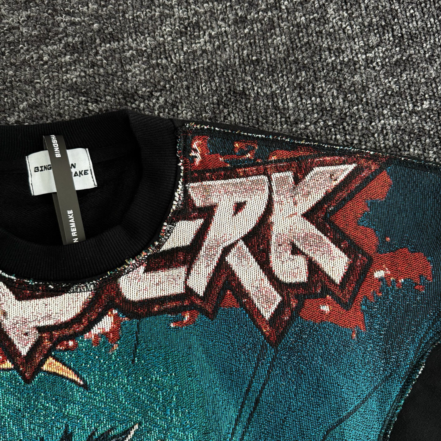 Sweat à capuche gothique à col en fourrure