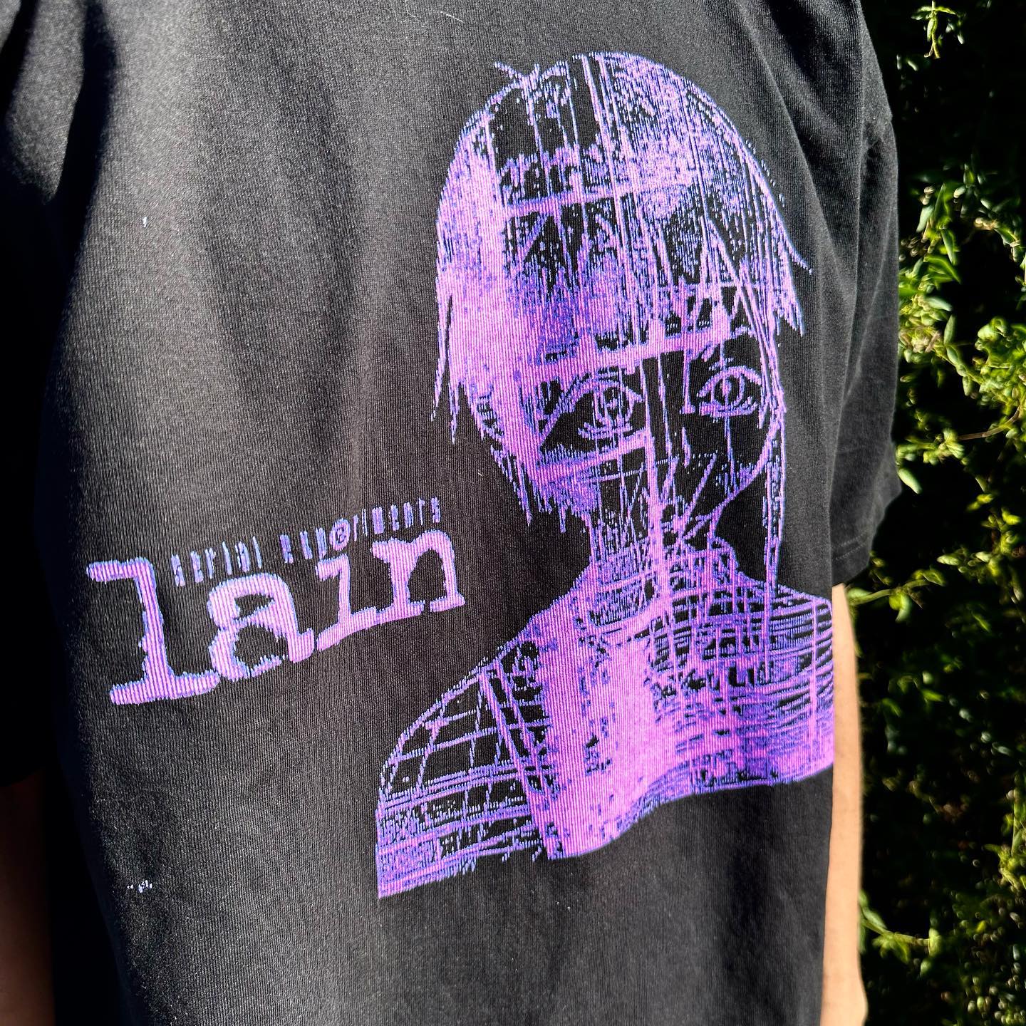 Lain Mika Iwakura Gaphic T-shirt