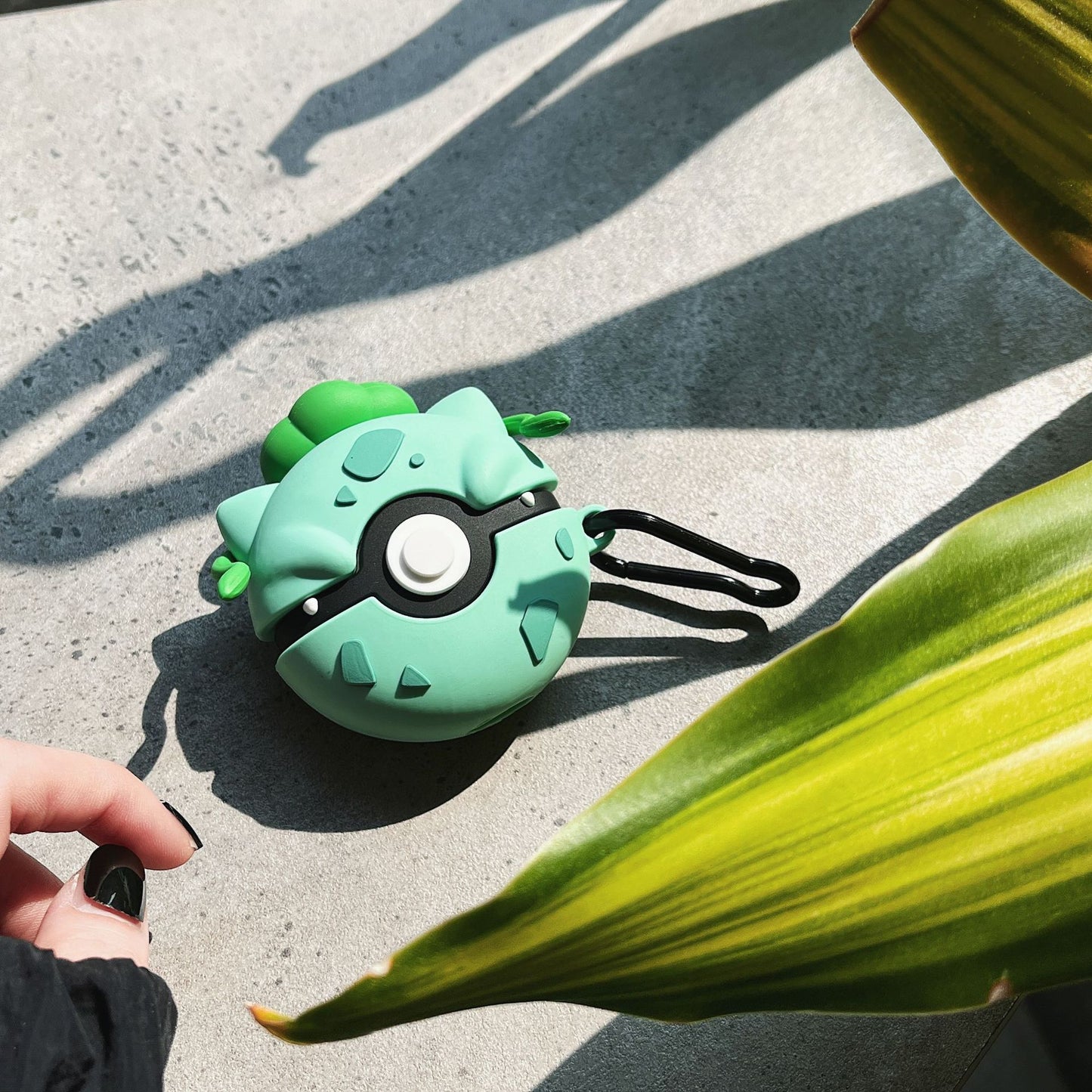 "Verdant Bloom" Bulbasaur AirPods Case