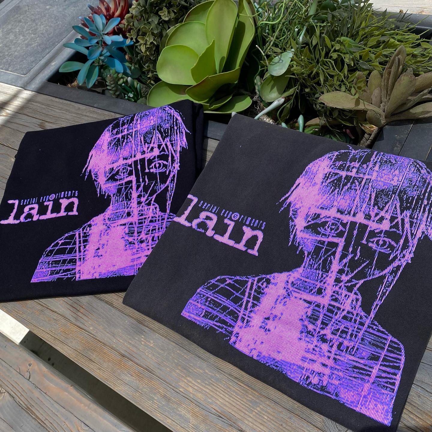 Lain Mika Iwakura Gaphic T-shirt