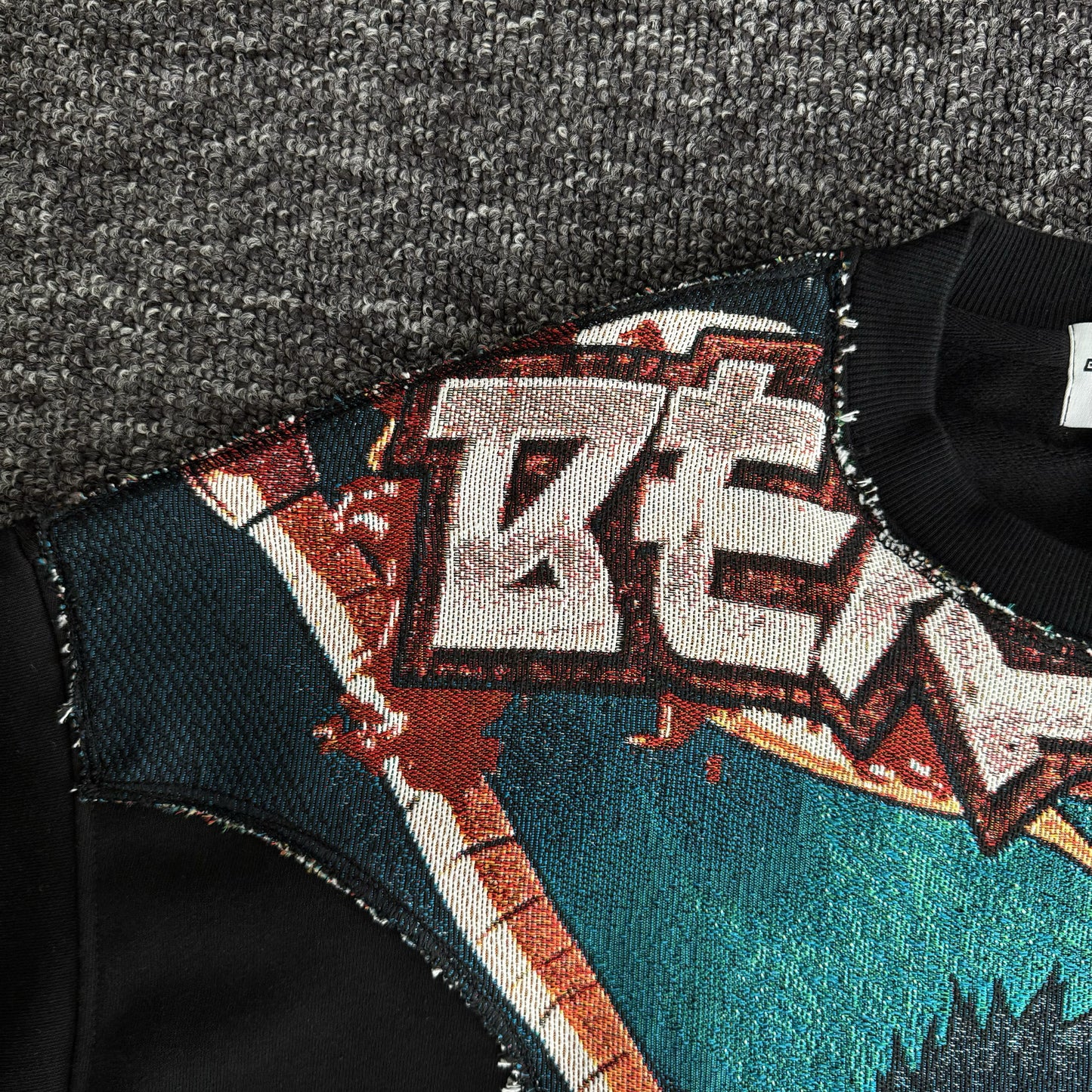 Sweat à capuche gothique à col en fourrure