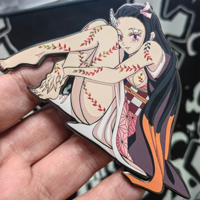 Broche en métal Genshin Furina