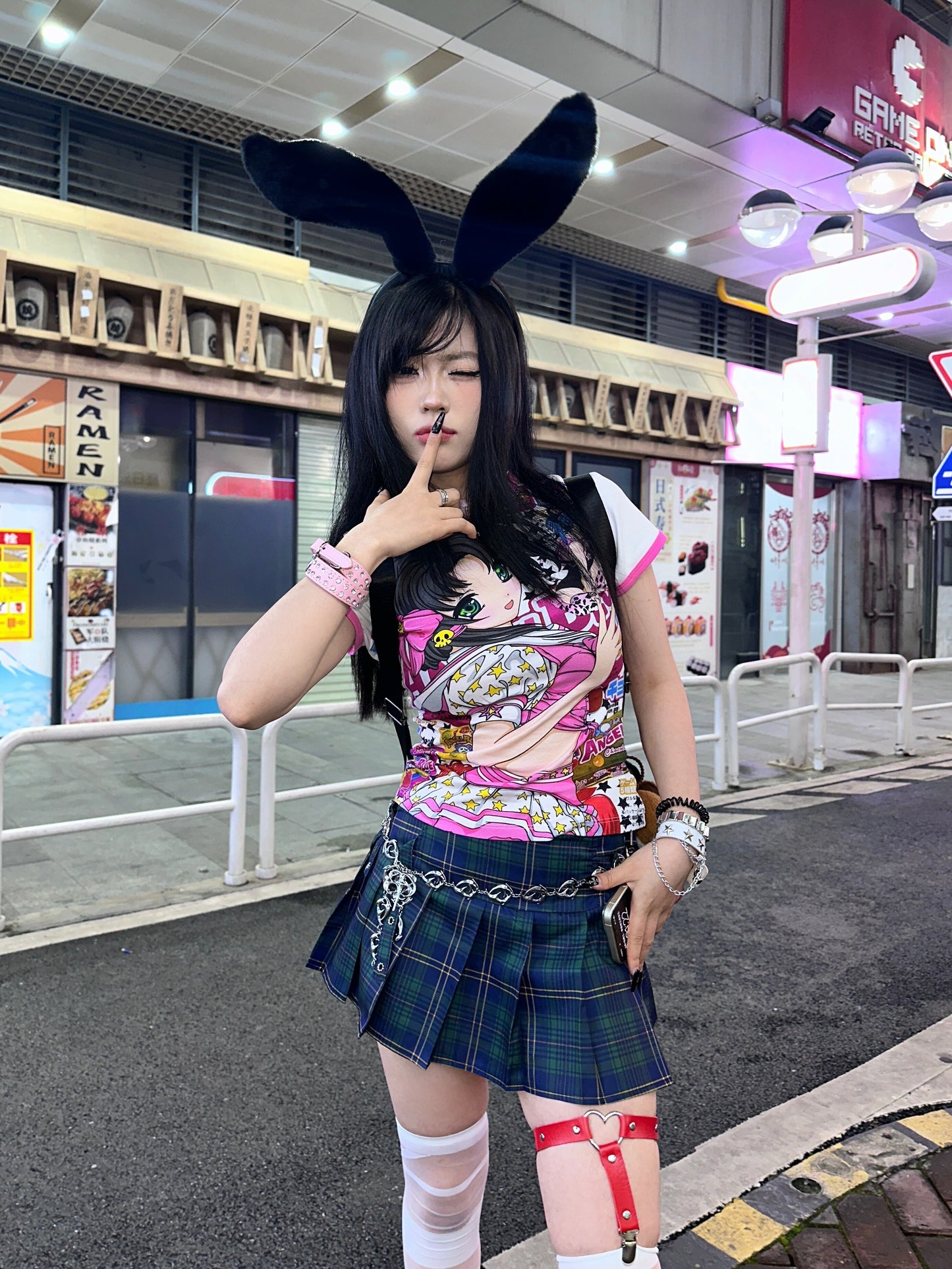 "Showa Dream Pop" Full Graphic Otaku T-Shirt – Vintage Idol Vibes