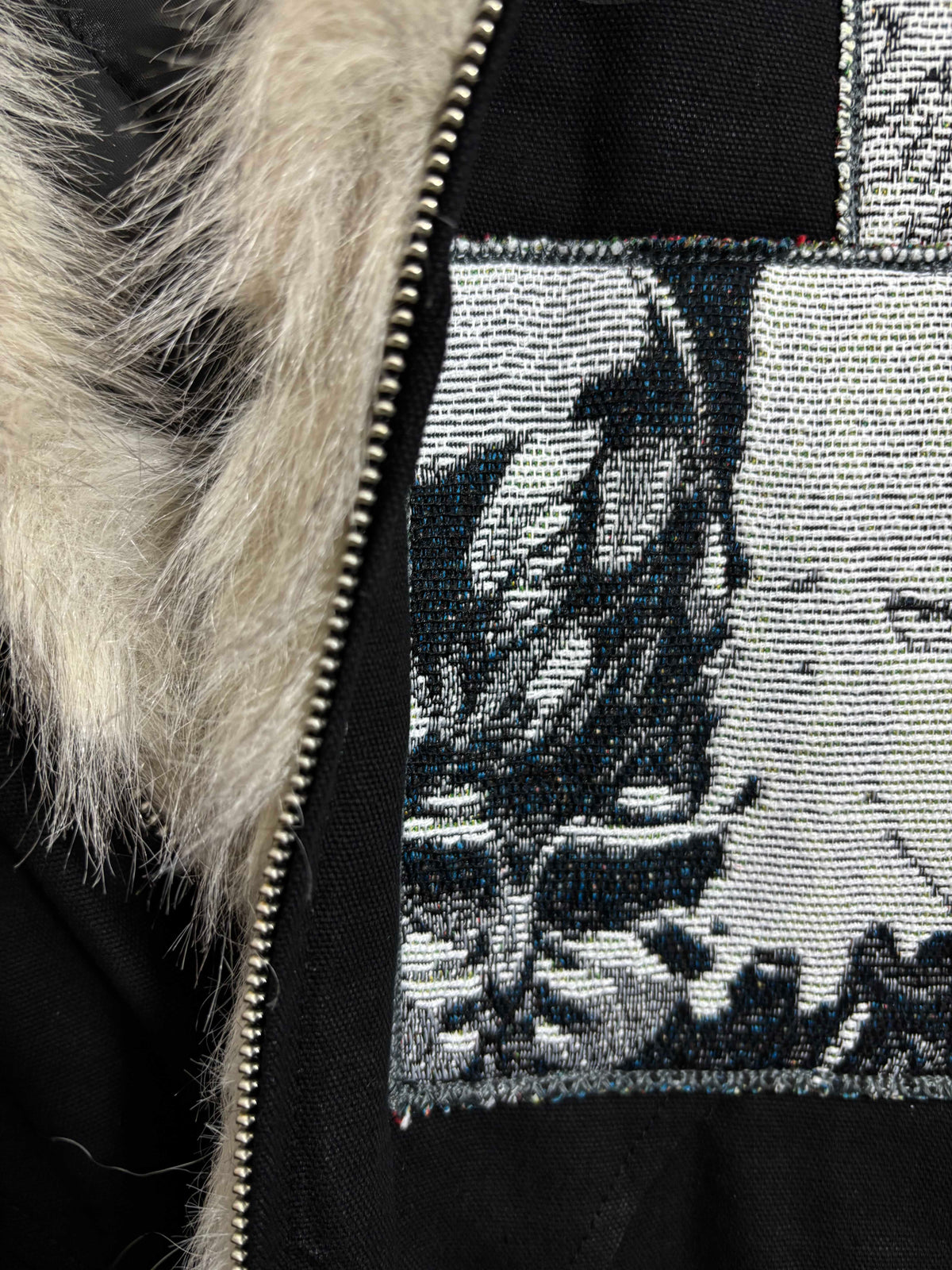 Berserk Guts -raskas jacquard-huppari