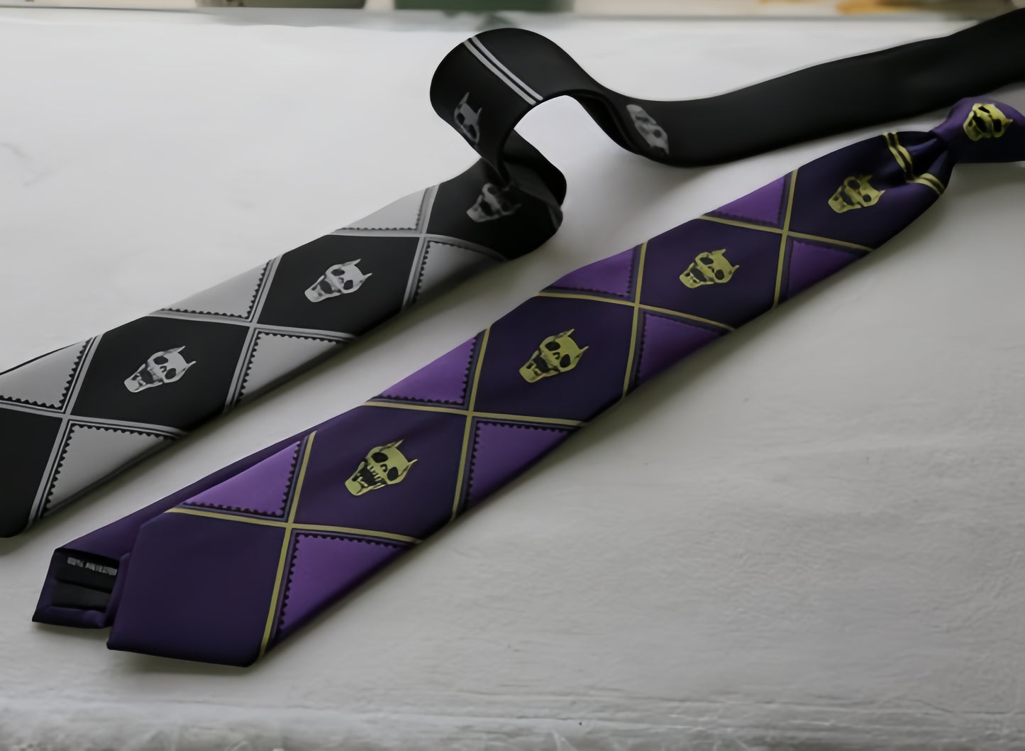 JoJo’s Bizarre Adventure Kira Yoshikage Premium Tie