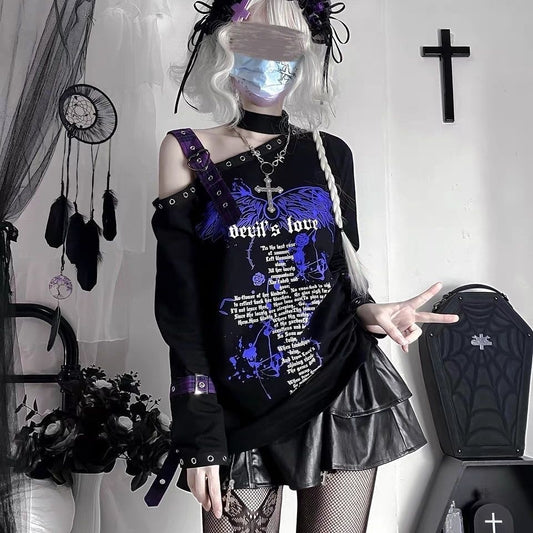 "LUCIFER’S KISS" Tee Plus Size Available