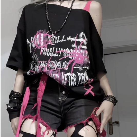 "TWIST" Tee Plus Size Available