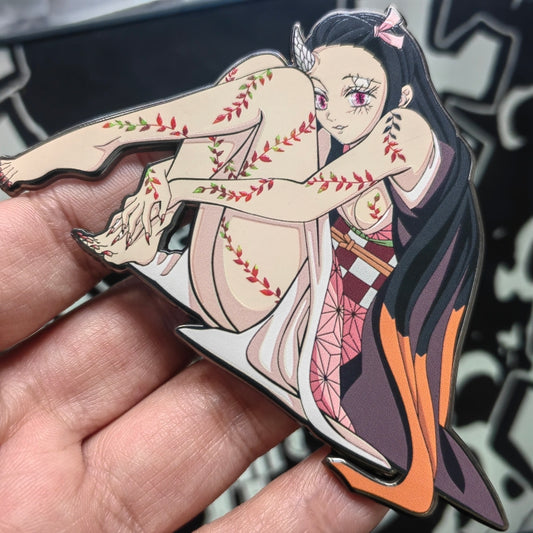 Broche en métal Genshin Furina