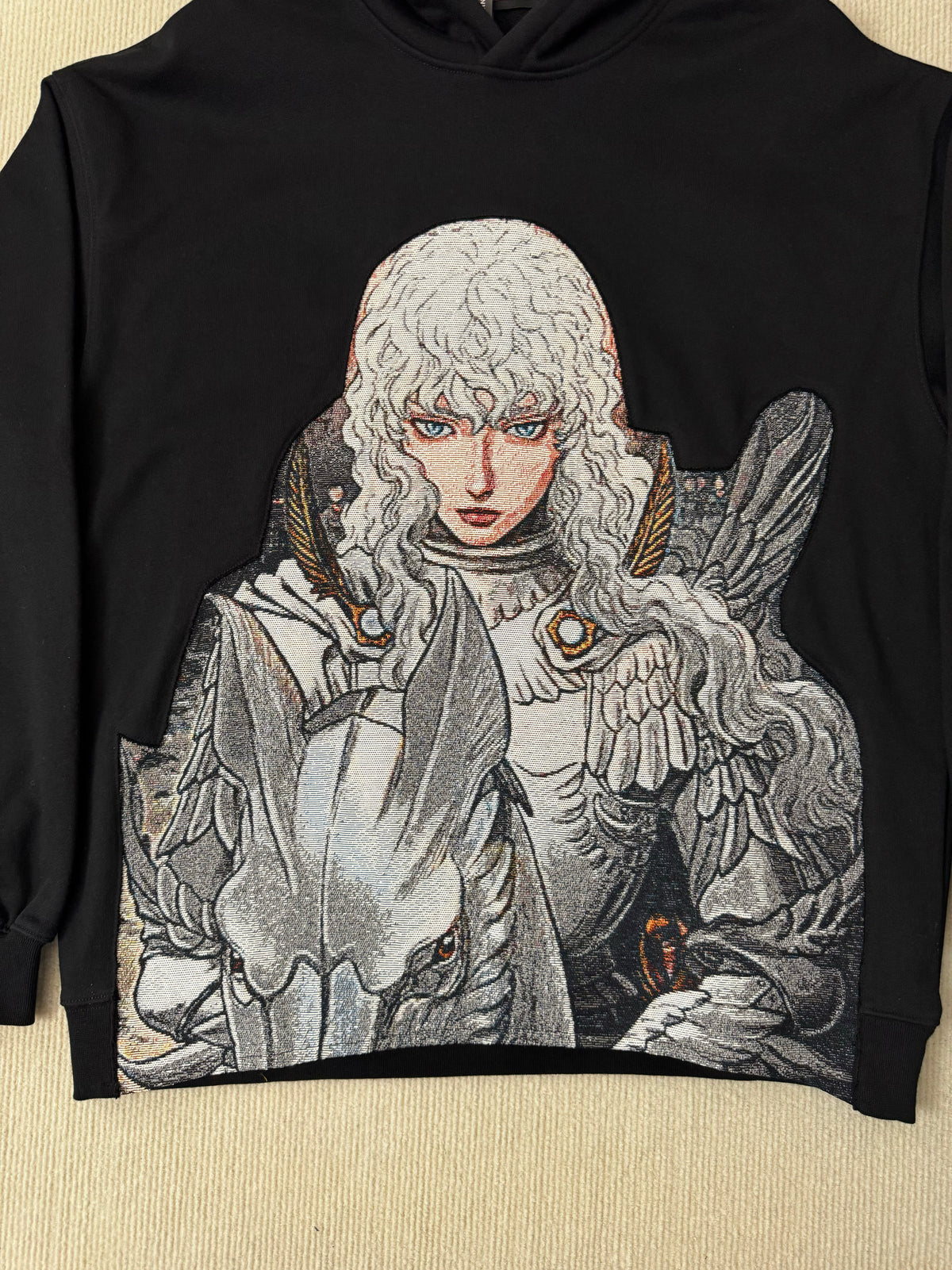 Berserk Griffith -brodeerattu huppari