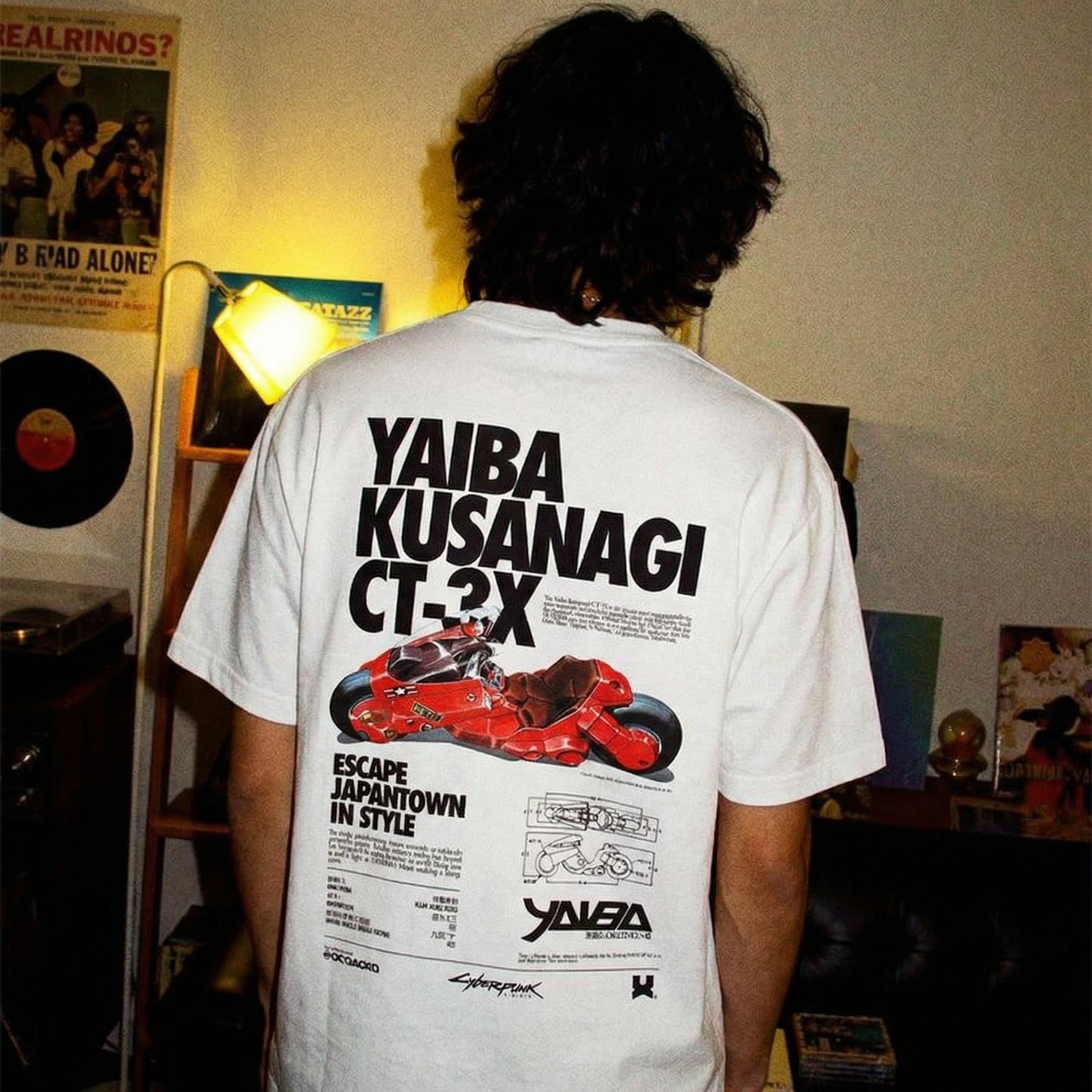 Camiseta vintage Akira de algodão puro